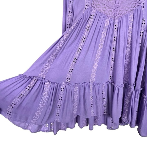 Free People Kiss Kiss Embroidered Purple Amethyst Eyelet Tunic Dress Size Medium - Picture 9 of 15